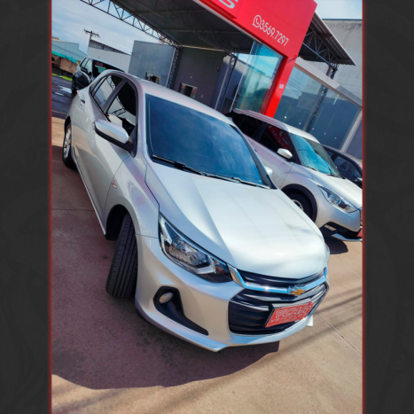 CHEVROLET Onix Hatch 1.0 12V 4P FLEX LT TURBO, Foto 2