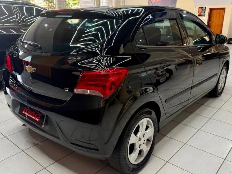 CHEVROLET Onix Hatch 1.0 12V 4P FLEX LT, Foto 6