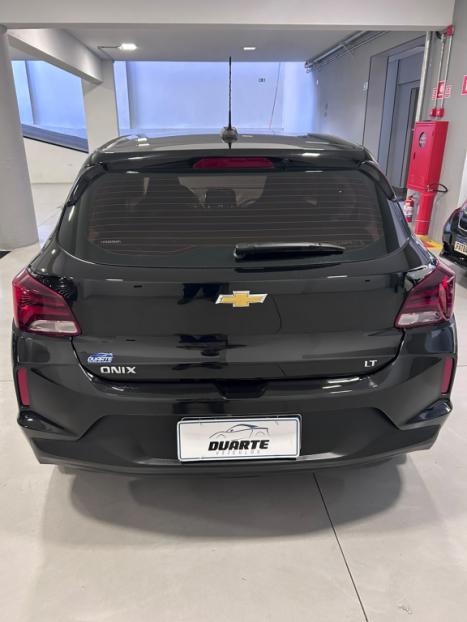CHEVROLET Onix Hatch 1.0 12V 4P FLEX LT TURBO AUTOMÁTICO, Foto 5