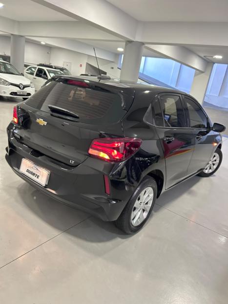CHEVROLET Onix Hatch 1.0 12V 4P FLEX LT TURBO AUTOMÁTICO, Foto 8