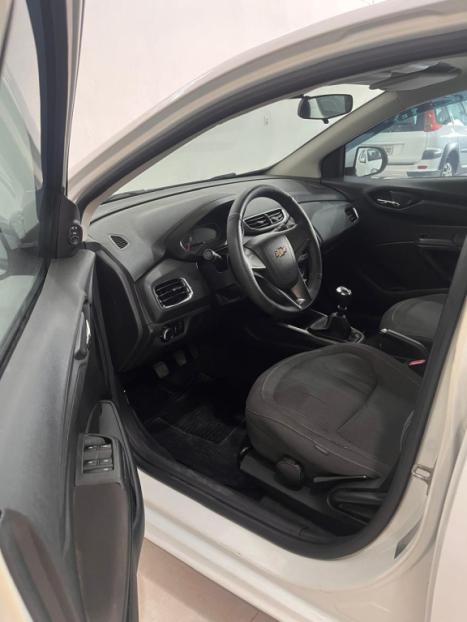 CHEVROLET Onix Hatch 1.4 4P FLEX LTZ, Foto 9