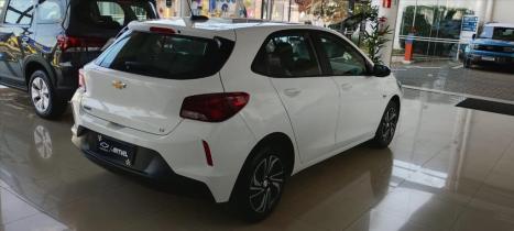 CHEVROLET Onix Hatch 1.0 4P FLEX LT, Foto 6