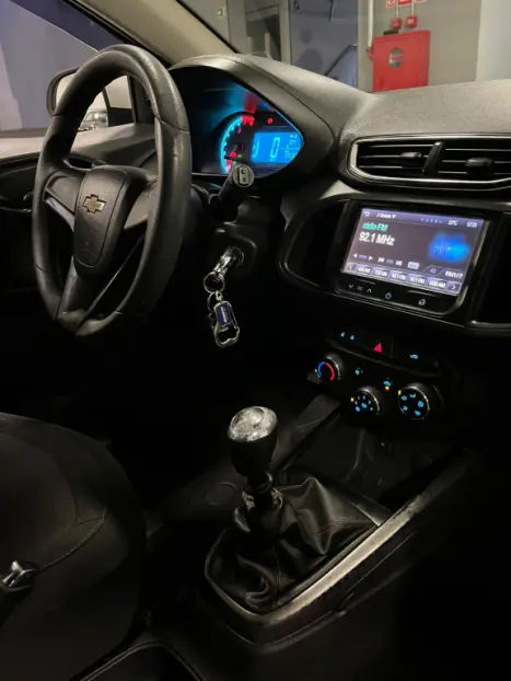 CHEVROLET Onix Hatch 1.4 4P FLEX LTZ, Foto 12