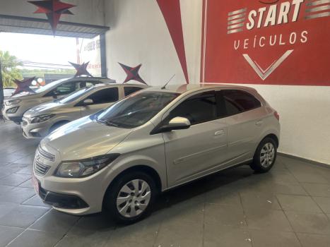 CHEVROLET Onix Hatch 1.4 4P FLEX LT, Foto 4