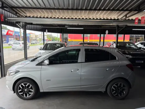 CHEVROLET Onix Hatch 1.0 12V 4P FLEX LT, Foto 7