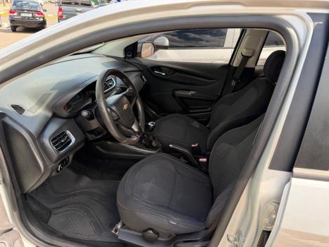 CHEVROLET Onix Hatch 1.4 4P FLEX LT, Foto 4