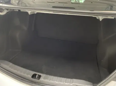 CHEVROLET Onix Sedan 1.0 4P FLEX JOY BLACK PLUS, Foto 12