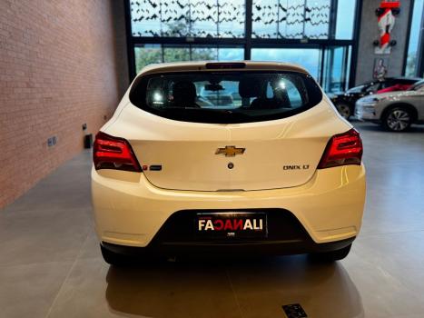 CHEVROLET Onix Sedan 1.0 4P FLEX LT, Foto 9