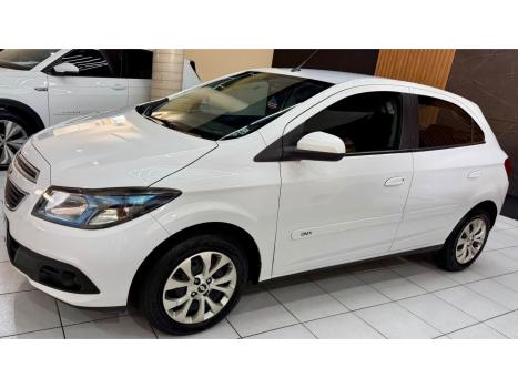 CHEVROLET Onix Sedan 1.4 4P FLEX LT AUTOMÁTICO, Foto 4
