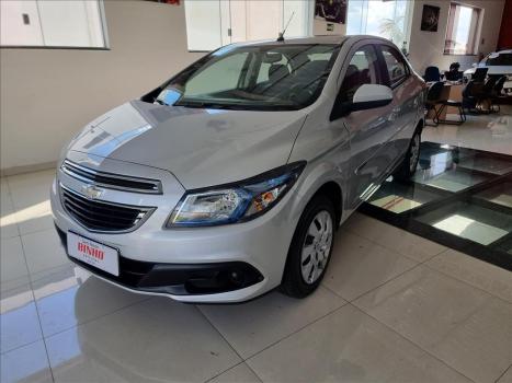 CHEVROLET Prisma 1.4 4P LT FLEX AUTOMÁTICO, Foto 2 CHEVROLET Prisma 1.4 4P LT FLEX AUTOMÁTICO, Foto 2