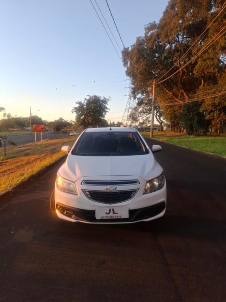CHEVROLET Prisma 1.4 4P LT FLEX, Foto 2