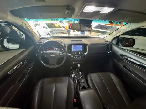 CHEVROLET S10 2.8 12V HIGH COUNTRY CABINE DUPLA 4X4 TURBO DIESEL AUTOMTICO, Foto 10