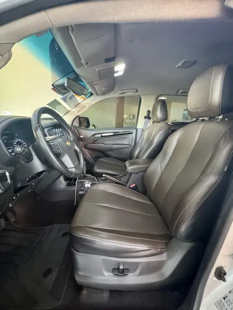 CHEVROLET S10 2.8 12V HIGH COUNTRY CABINE DUPLA 4X4 TURBO DIESEL AUTOMTICO, Foto 11