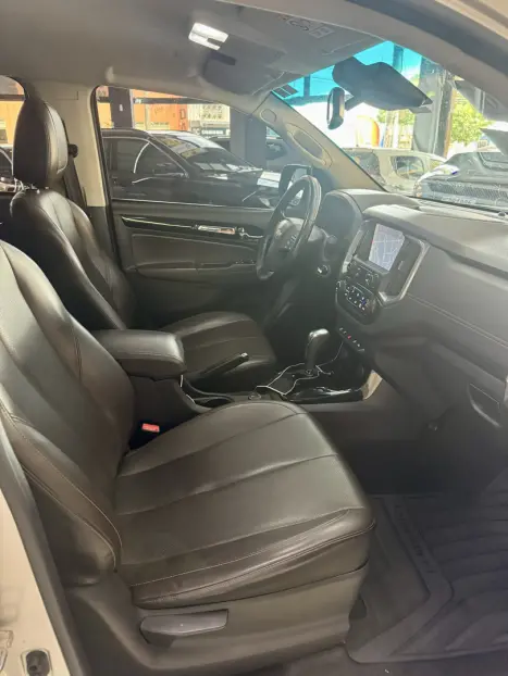 CHEVROLET S10 2.8 12V HIGH COUNTRY CABINE DUPLA 4X4 TURBO DIESEL AUTOMTICO, Foto 12