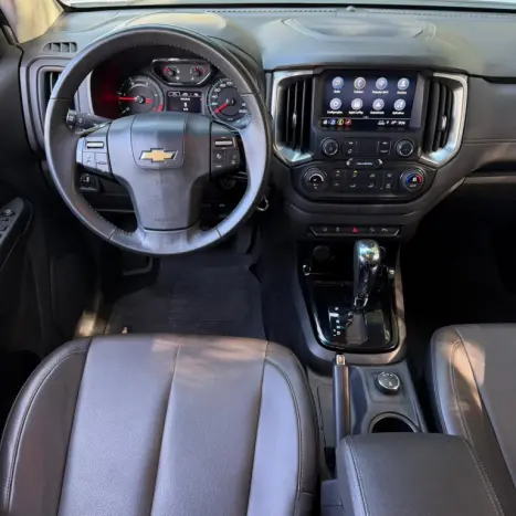 CHEVROLET S10 2.8 12V HIGH COUNTRY CABINE DUPLA 4X4 TURBO DIESEL AUTOM�TICO, Foto 8