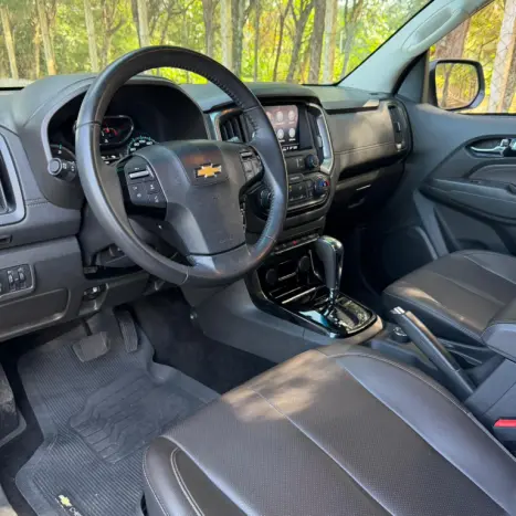 CHEVROLET S10 2.8 12V HIGH COUNTRY CABINE DUPLA 4X4 TURBO DIESEL AUTOM�TICO, Foto 9