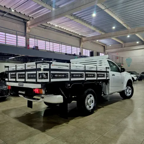 CHEVROLET S10 2.8 16V TURBO DIESEL WT CHASSIS 4X4 CABINE SIMPLES, Foto 4