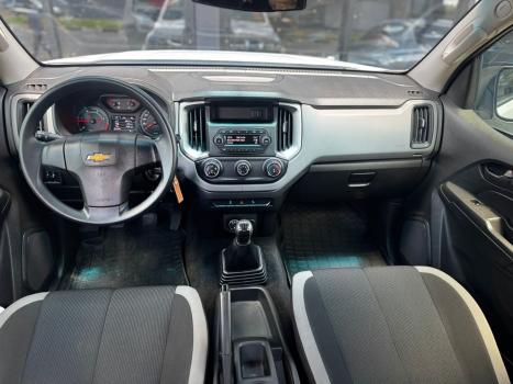 CHEVROLET S10 2.8 16V LS CABINE SIMPLES 4X4 TURBO DIESEL, Foto 13