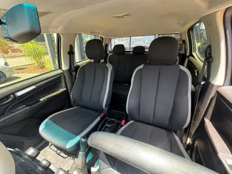 CHEVROLET S10 2.8 16V LS CABINE SIMPLES 4X4 TURBO DIESEL, Foto 15