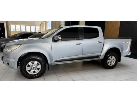CHEVROLET S10 2.8 16V LT CABINE DUPLA 4X4 TURBO DIESEL, Foto 4