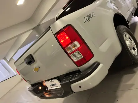 CHEVROLET S10 2.8 16V LS CABINE DUPLA 4X4 TURBO DIESEL, Foto 8