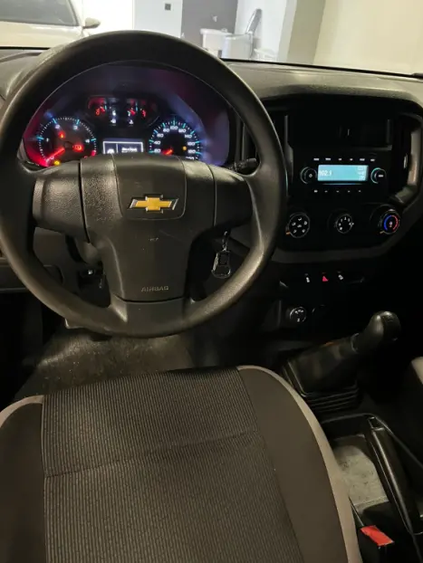 CHEVROLET S10 2.8 16V LS CABINE DUPLA 4X4 TURBO DIESEL, Foto 11