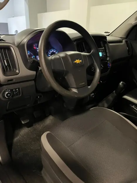 CHEVROLET S10 2.8 16V LS CABINE DUPLA 4X4 TURBO DIESEL, Foto 12