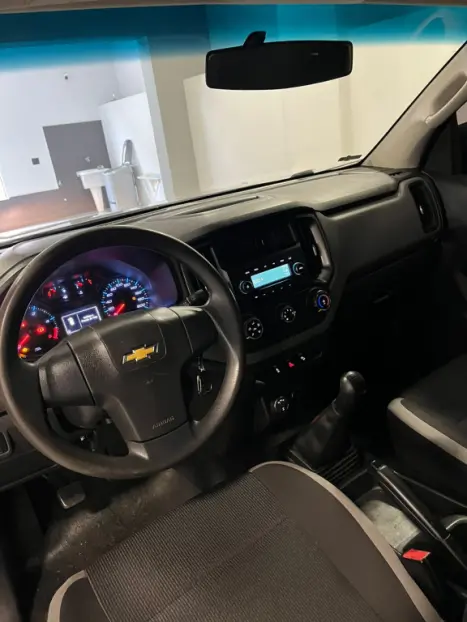 CHEVROLET S10 2.8 16V LS CABINE DUPLA 4X4 TURBO DIESEL, Foto 13