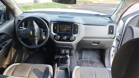 CHEVROLET S10 2.8 16V LS CABINE DUPLA 4X4 TURBO DIESEL, Foto 7