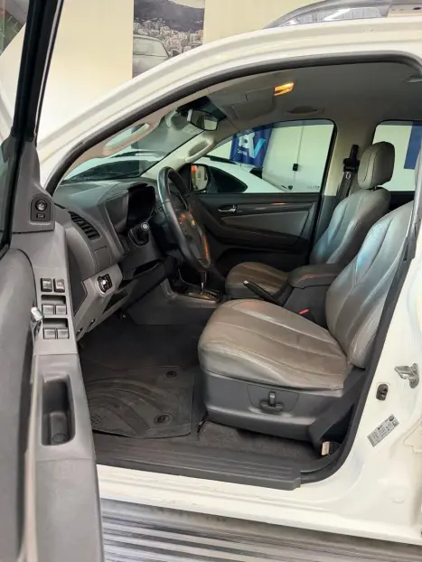 CHEVROLET S10 2.8 16V LTZ CABINE DUPLA TURBO DIESEL AUTOM�TICO, Foto 9