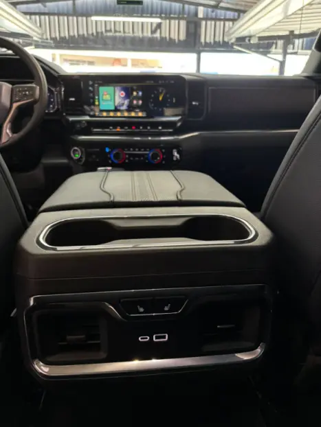 CHEVROLET Silverado 5.3 V8 1500 HIGH COUNTRY CABINE DUPLA 4X4 AUTOM�TICO, Foto 12