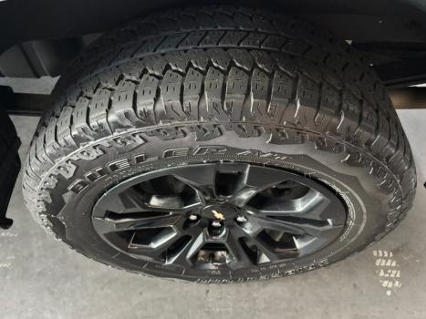 CHEVROLET Silverado 5.3 V8 1500 HIGH COUNTRY CABINE DUPLA 4X4 AUTOM�TICO, Foto 18