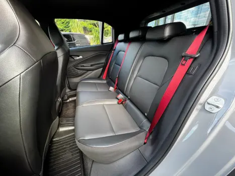 CHEVROLET Sonic Hatch , Foto 12