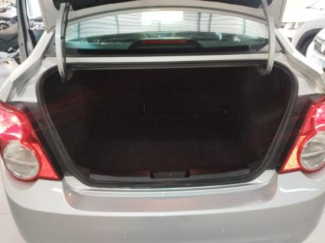 CHEVROLET Sonic Sedan 1.6 16V 4P LT FLEX AUTOM�TICO, Foto 3