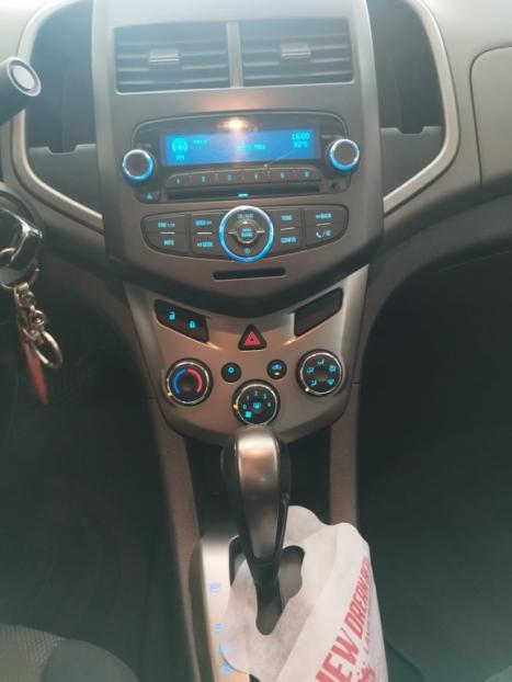 CHEVROLET Sonic Sedan 1.6 16V 4P LT FLEX AUTOM�TICO, Foto 6
