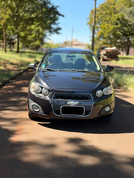 CHEVROLET Sonic Sedan 1.6 16V 4P LTZ FLEX AUTOM�TICO, Foto 8