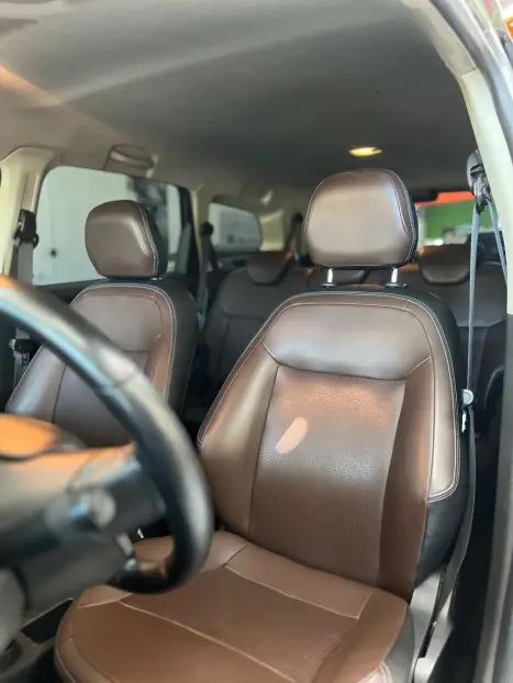 CHEVROLET Spin 1.8 4P FLEX PREMIER 7 LUGARES AUTOM�TICO, Foto 13