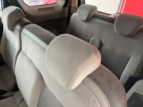 CHEVROLET Spin 1.8 4P FLEX LTZ 7 LUGARES AUTOM�TICO, Foto 10
