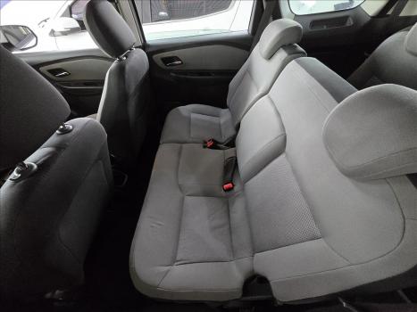 CHEVROLET Spin 1.8 4P FLEX LTZ AUTOM�TICO, Foto 9