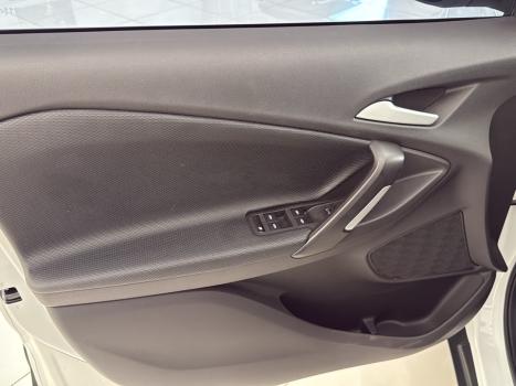 CHEVROLET Tracker 1.0 12V 4P FLEX TURBO LT AUTOM�TICO, Foto 8