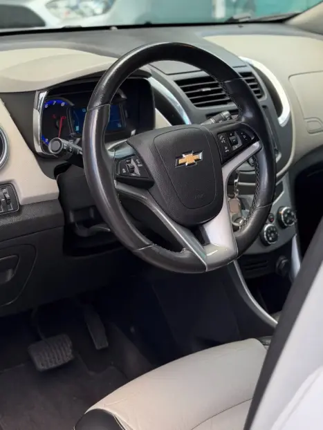 CHEVROLET Tracker 1.8 16V 4P FLEX LTZ AUTOM�TICO, Foto 5