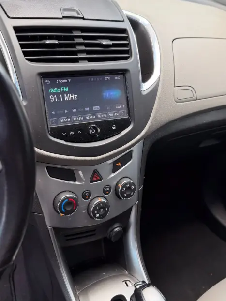 CHEVROLET Tracker 1.8 16V 4P FLEX LTZ AUTOM�TICO, Foto 6