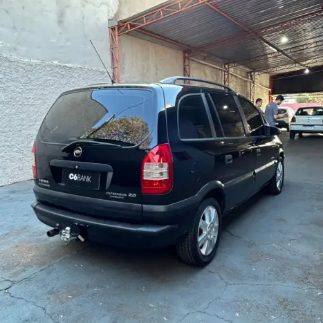 CHEVROLET Zafira 2.0 4P FLEX EXPRESSION 7 LUGARES AUTOM�TICO, Foto 6