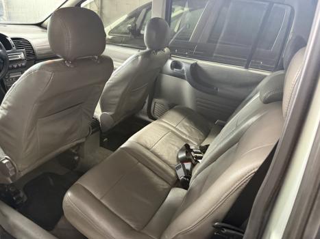 CHEVROLET Zafira 2.0 4P FLEX EXPRESSION 7 LUGARES AUTOM�TICO, Foto 6