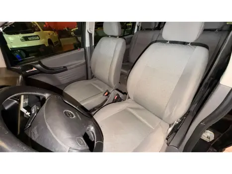 CHEVROLET Zafira 2.0 4P FLEX EXPRESSION 7 LUGARES AUTOM�TICO, Foto 12