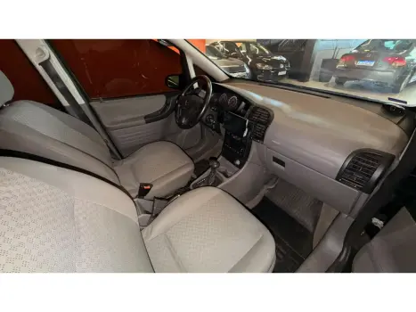 CHEVROLET Zafira 2.0 4P FLEX EXPRESSION 7 LUGARES AUTOM�TICO, Foto 13