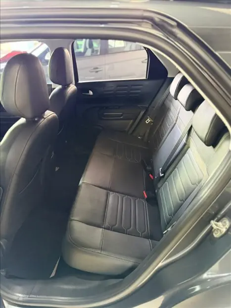 CITROEN C4 Cactus 1.6 16V 4P FLEX SHINE PACK THP TURBO AUTOM�TICO, Foto 8
