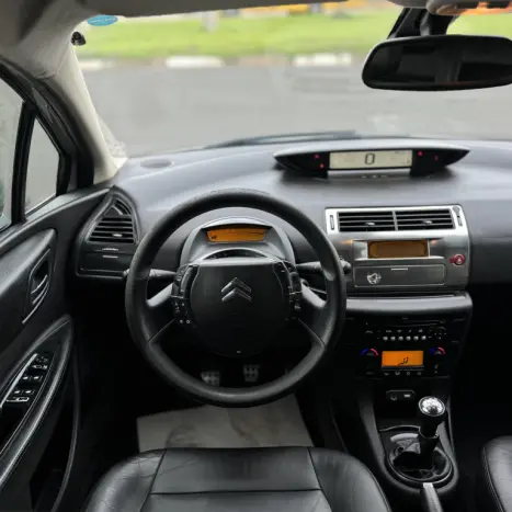 CITROEN C4 Hatch 2.0 16V 4P GLX FLEX, Foto 4 CITROEN C4 Hatch 2.0 16V 4P GLX FLEX, Foto 4