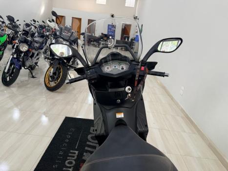 DAFRA Citycom 300 I , Foto 3