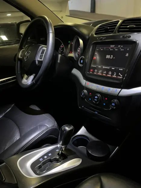 DODGE Journey 3.6 V6 24V 4P SXT AUTOM�TICO, Foto 13